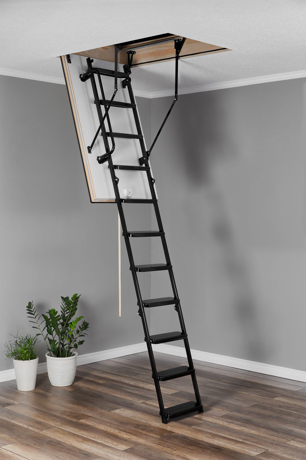 Как установить чердачную лестницу, установка лестницы на чердак, самостоятельный монтаж